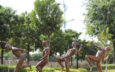戶外公園景觀體育廣場玻璃鋼仿銅跑步運(yùn)動(dòng)人物雕塑擺件